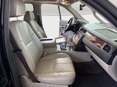 Used 2013 GMC Yukon Denali image 18