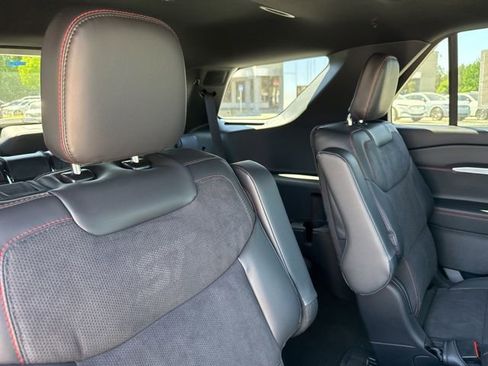 New 2026 Ford Explorer ST image 21
