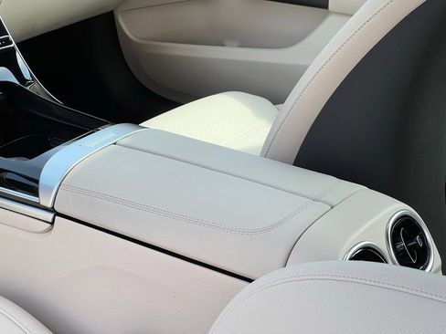 Certified 2023 Mercedes-Benz C 300 4MATIC Sedan image 25