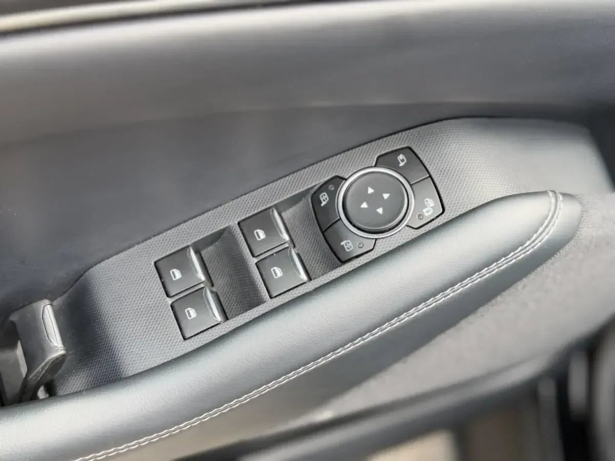 Used 2024 Ford Mustang Mach-E Premium AWD/4WD image 24