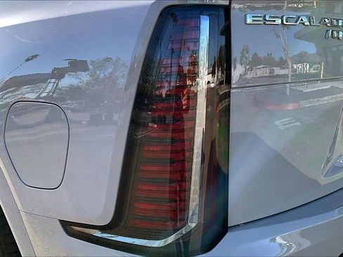 New 2026 Cadillac Escalade IQL Sport 2 AWD/4WD image 15