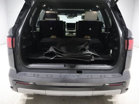 Used 2023 Toyota Sequoia Capstone AWD/4WD image 18