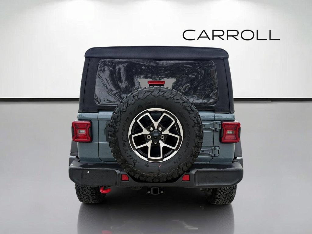 Used 2024 Jeep Wrangler Unlimited Rubicon AWD/4WD image 4