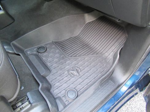 Used 2021 RAM 1500 Big Horn RWD image 35