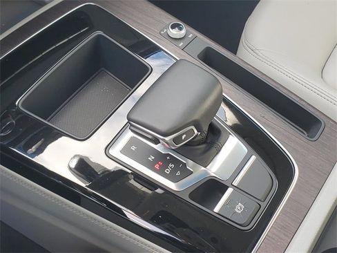 Used 2023 Audi Q5 2.0T Premium Plus w/ Premium Plus Package image 28