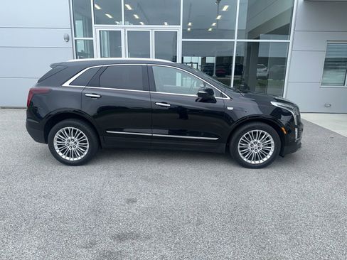 Used 2020 Cadillac XT5 Premium Luxury w/ Platinum Package AWD/4WD image 5