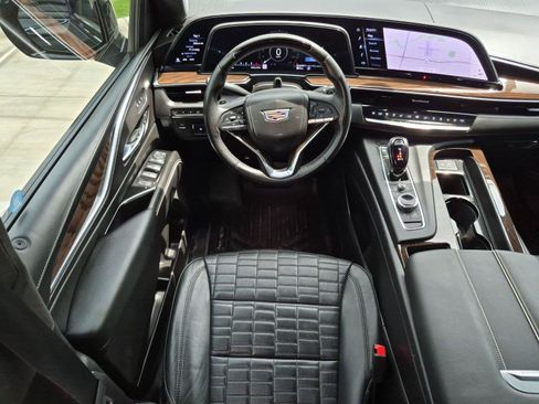 Used 2023 Cadillac Escalade Sport Platinum AWD/4WD image 12