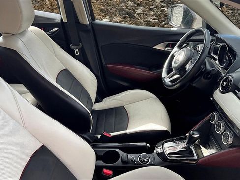 Used 2018 MAZDA CX-3 Grand Touring image 6