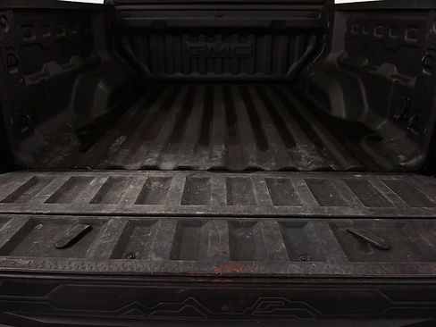 Used 2024 GMC Canyon AT4 AWD/4WD image 11