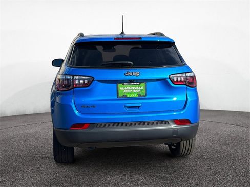 New 2026 Jeep Compass Latitude image 4