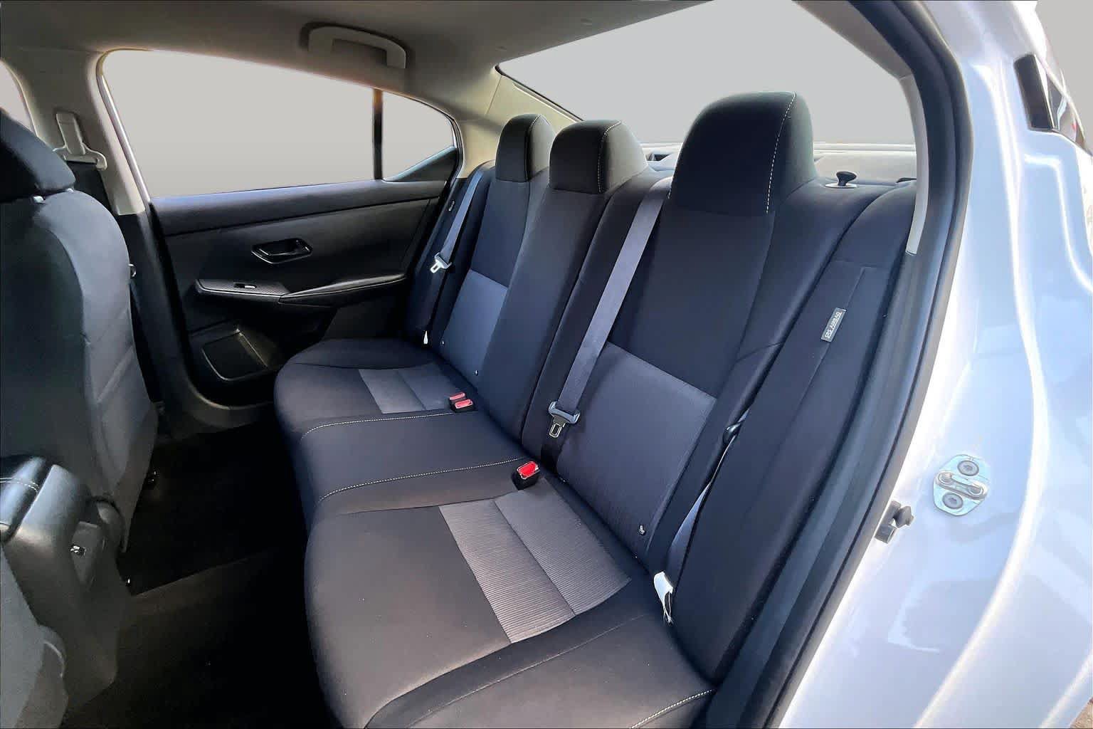 Used 2025 Nissan Sentra SV FWD image 20