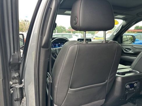 Used 2022 Chevrolet Tahoe RST w/ Sport Performance Package image 42