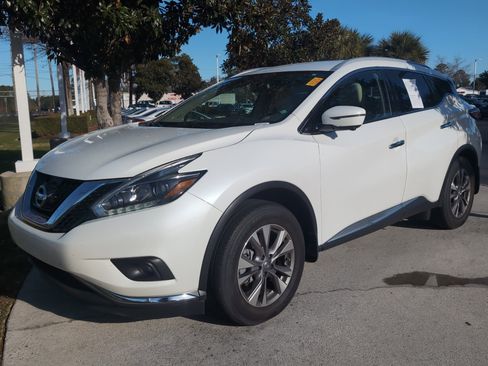 Used 2018 Nissan Murano SL image 5