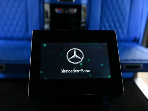 Used 2023 Mercedes-Benz Metris Passenger image 12