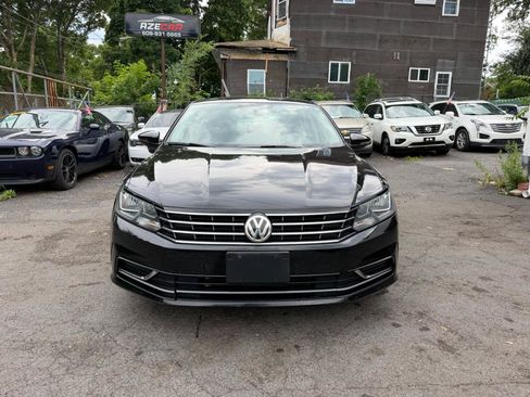 Used 2016 Volkswagen Passat 1.8T S FWD image 11