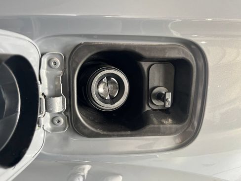 Used 2026 Honda CR-V EX-L image 43