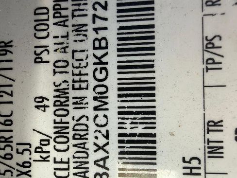 Used 2016 Ford Transit 350 XLT image 15