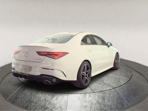 Used 2021 Mercedes-Benz CLA 35 AMG 4MATIC image 2