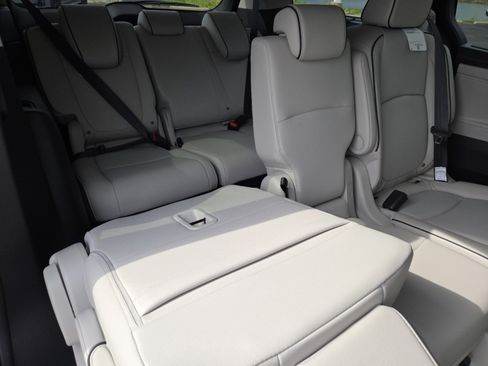 New 2026 Honda Odyssey Touring image 22