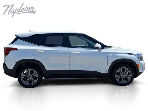 Used 2026 Kia Seltos LX FWD image 7