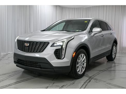 Used 2020 Cadillac XT4 Luxury image 4