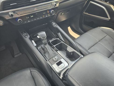 Used 2020 Kia Telluride EX w/ EX Premium Package FWD image 17