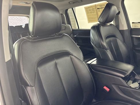 Used 2022 Jeep Grand Cherokee L Limited image 33