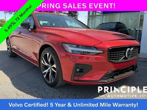 Certified 2025 Volvo S60 B5 Plus image 1