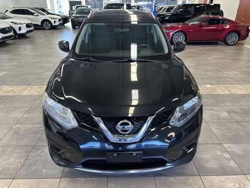 Used 2016 Nissan Rogue SV image 19