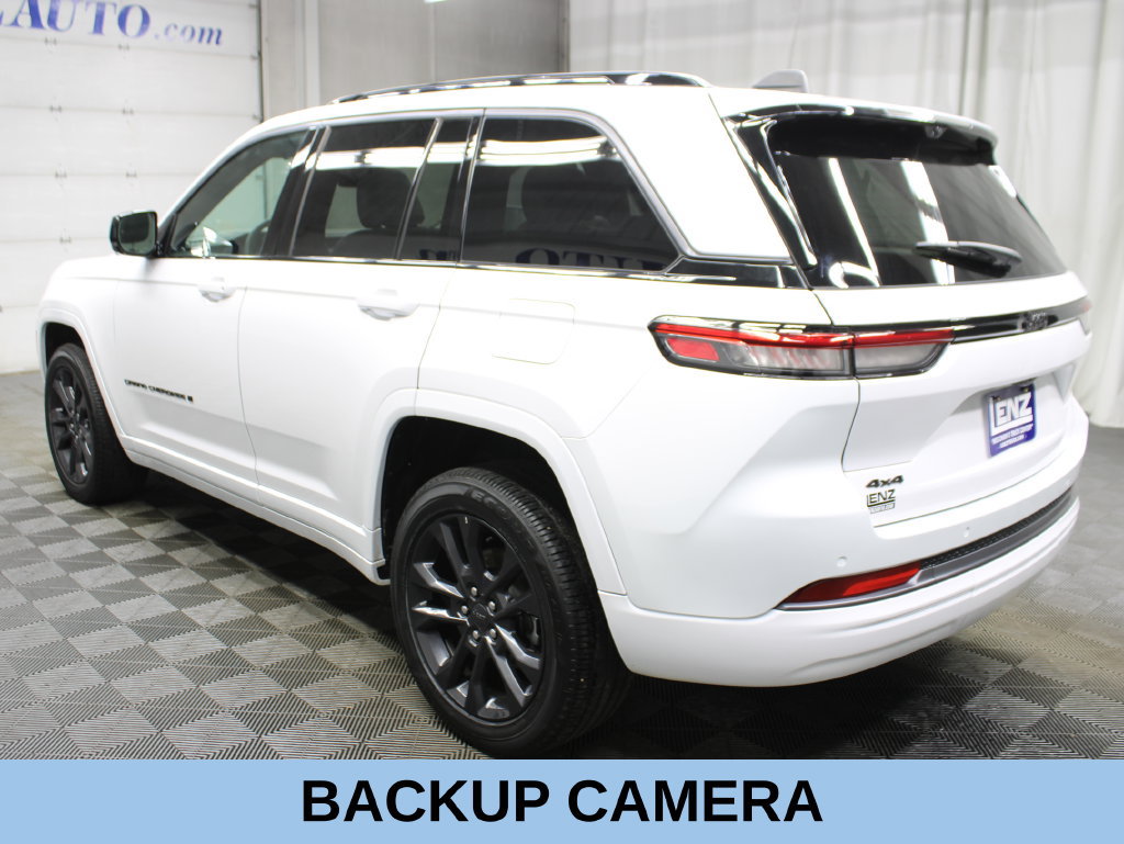 Used 2026 Jeep Grand Cherokee Limited AWD/4WD image 7