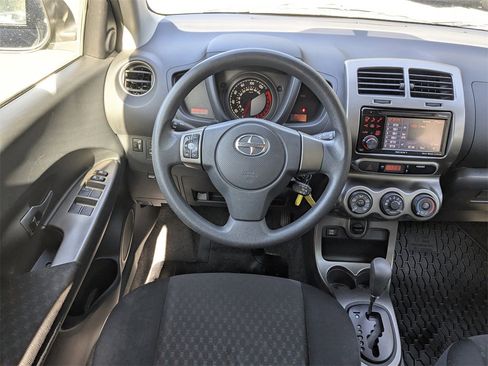 Used 2012 Scion xD image 15