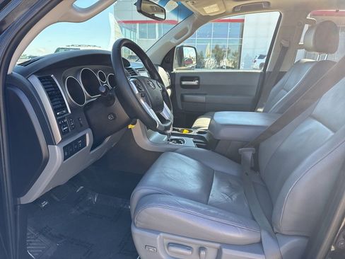 Used 2017 Toyota Sequoia Limited image 6