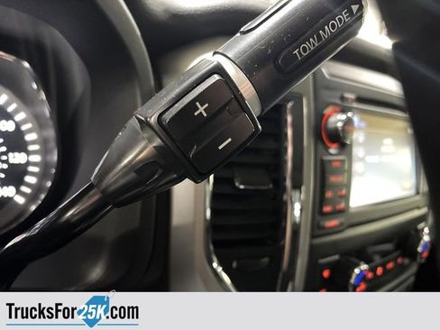 Used 2018 Nissan Titan PRO-4X image 23