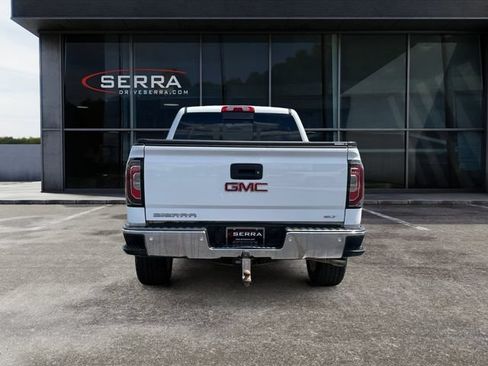 Used 2018 GMC Sierra 1500 SLT w/ SLT Premium Package AWD/4WD image 4
