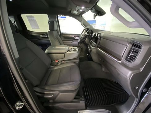 Certified 2022 Chevrolet Silverado 1500 LT image 33