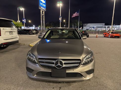 Used 2019 Mercedes-Benz C 300 4MATIC Sedan image 7