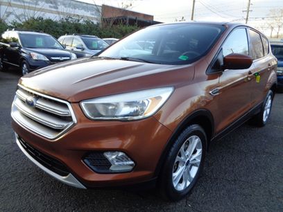 Used 2017 Ford Escape SE