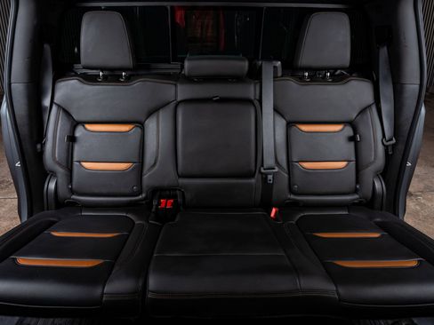 Used 2019 GMC Sierra 1500 AT4 w/ AT4 Premium Package image 34