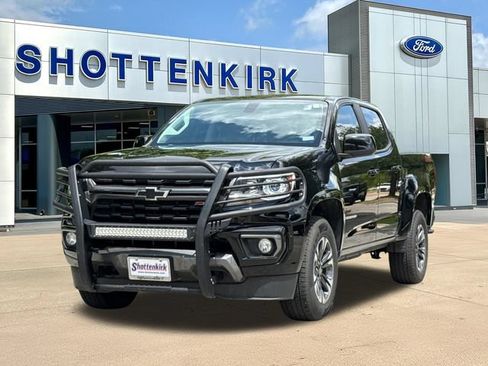 Used 2022 Chevrolet Colorado Z71 RWD image 3