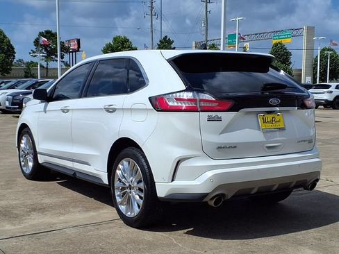 Used 2020 Ford Edge Titanium w/ Equipment Group 301A FWD image 23