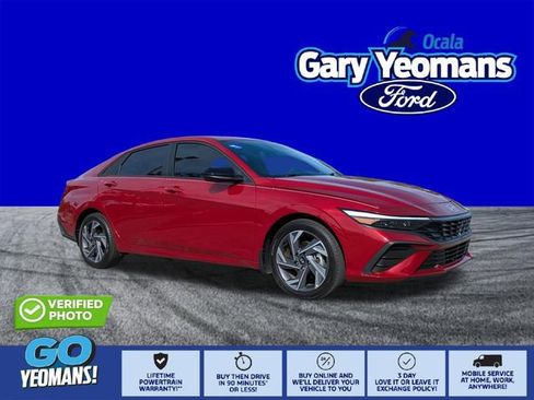 Used 2025 Hyundai Elantra Sport FWD image 1