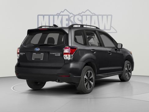 Used 2018 Subaru Forester 2.5i Premium w/ All-Weather Package AWD/4WD image 2