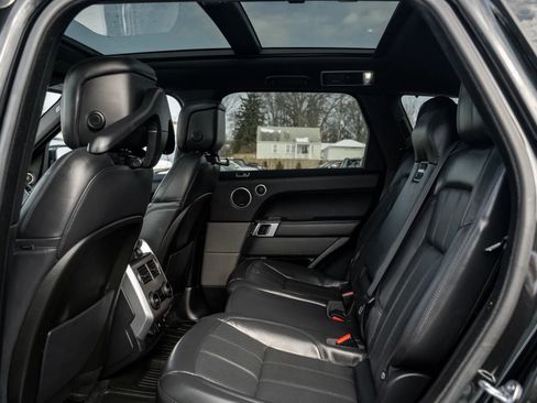 Used 2019 Land Rover Range Rover Sport HSE image 8