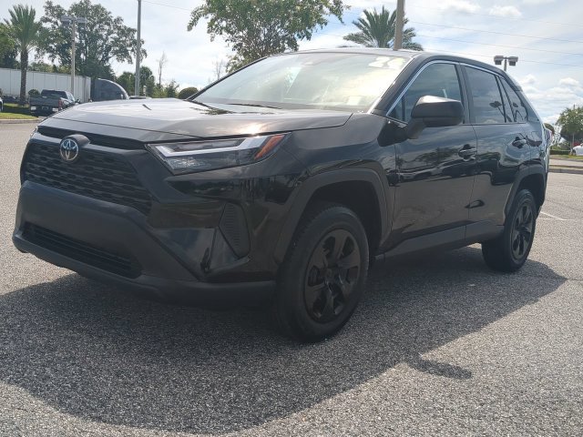 Certified 2024 Toyota RAV4 LE AWD/4WD image 8