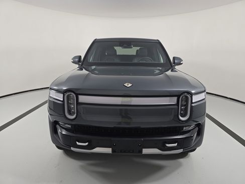 Used 2022 Rivian R1T Adventure AWD/4WD image 10
