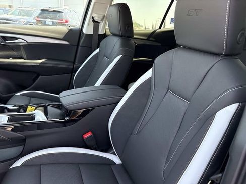 New 2026 Buick Envision Sport Touring AWD/4WD image 14