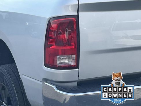 Used 2018 RAM 2500 Tradesman w/ Chrome Appearance Group image 5