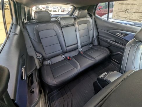 New 2026 Chevrolet Equinox EV LT image 15