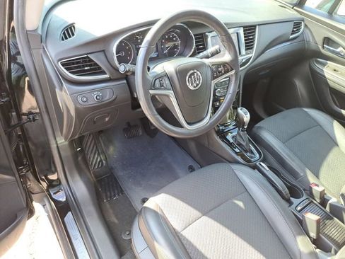 Used 2022 Buick Encore Preferred w/ Safety Package image 14