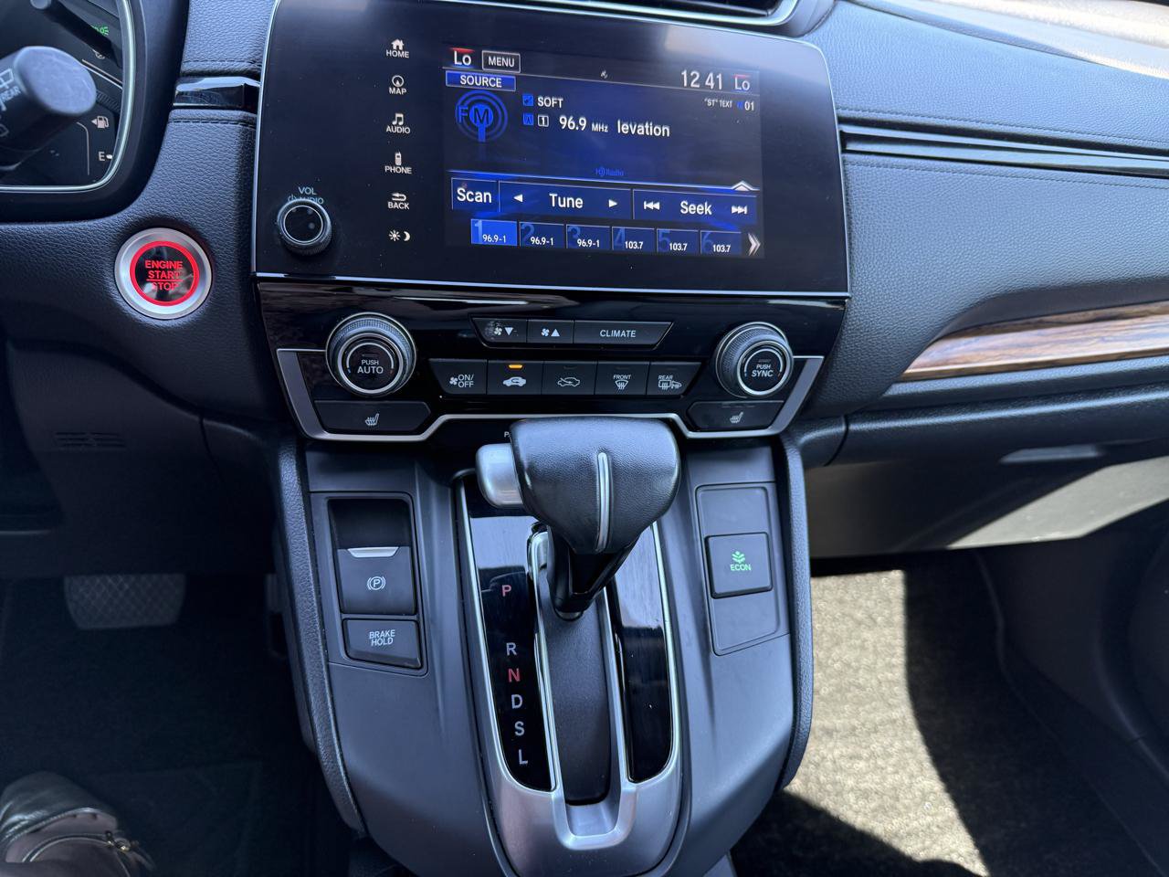 Used 2018 Honda CR-V Touring image 32